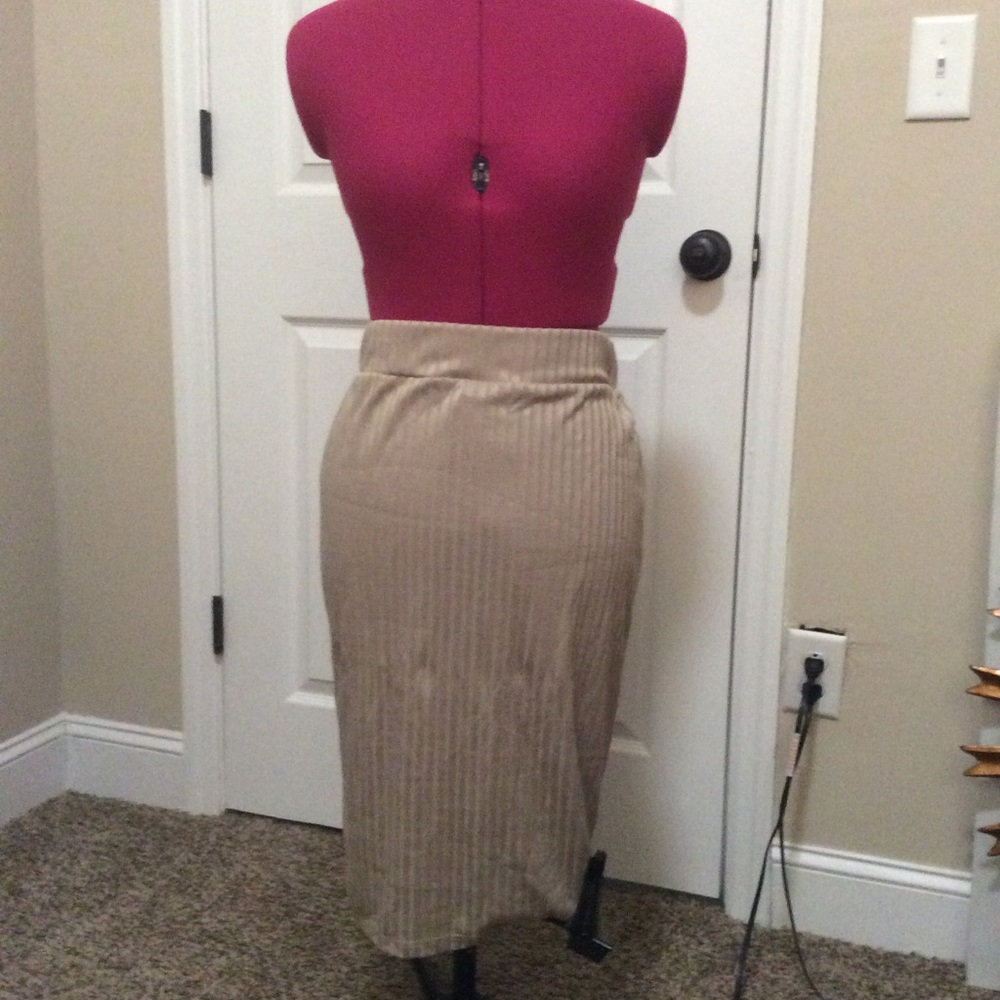 Body con skirts 🏮🏮BUNDLE 2/$5🏮🏮
